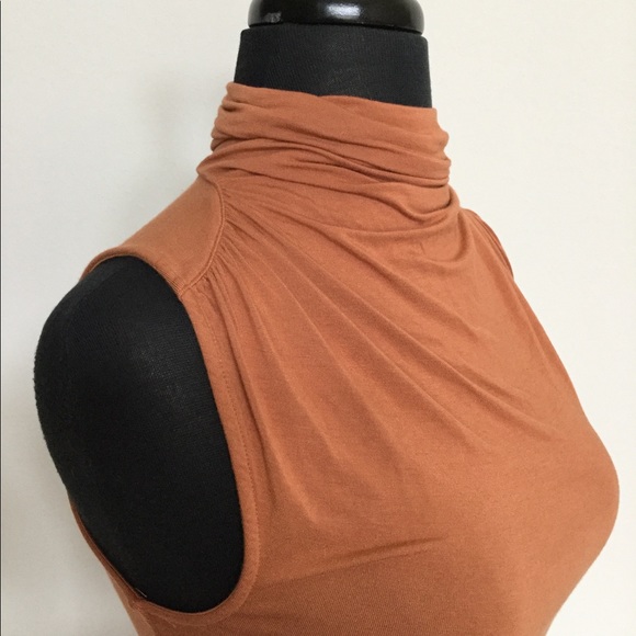 SOLD 💕 Free People Orange Sleeveless Fitted Turtleneck - Picture 5 of 10